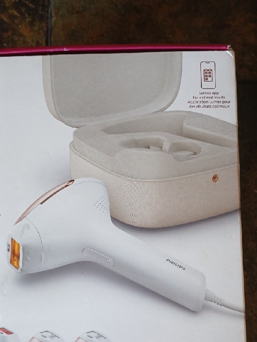 Philips Lumea IPL Hair Removal Device in White with Rose Gold Accents. S - Picture 2 of 4